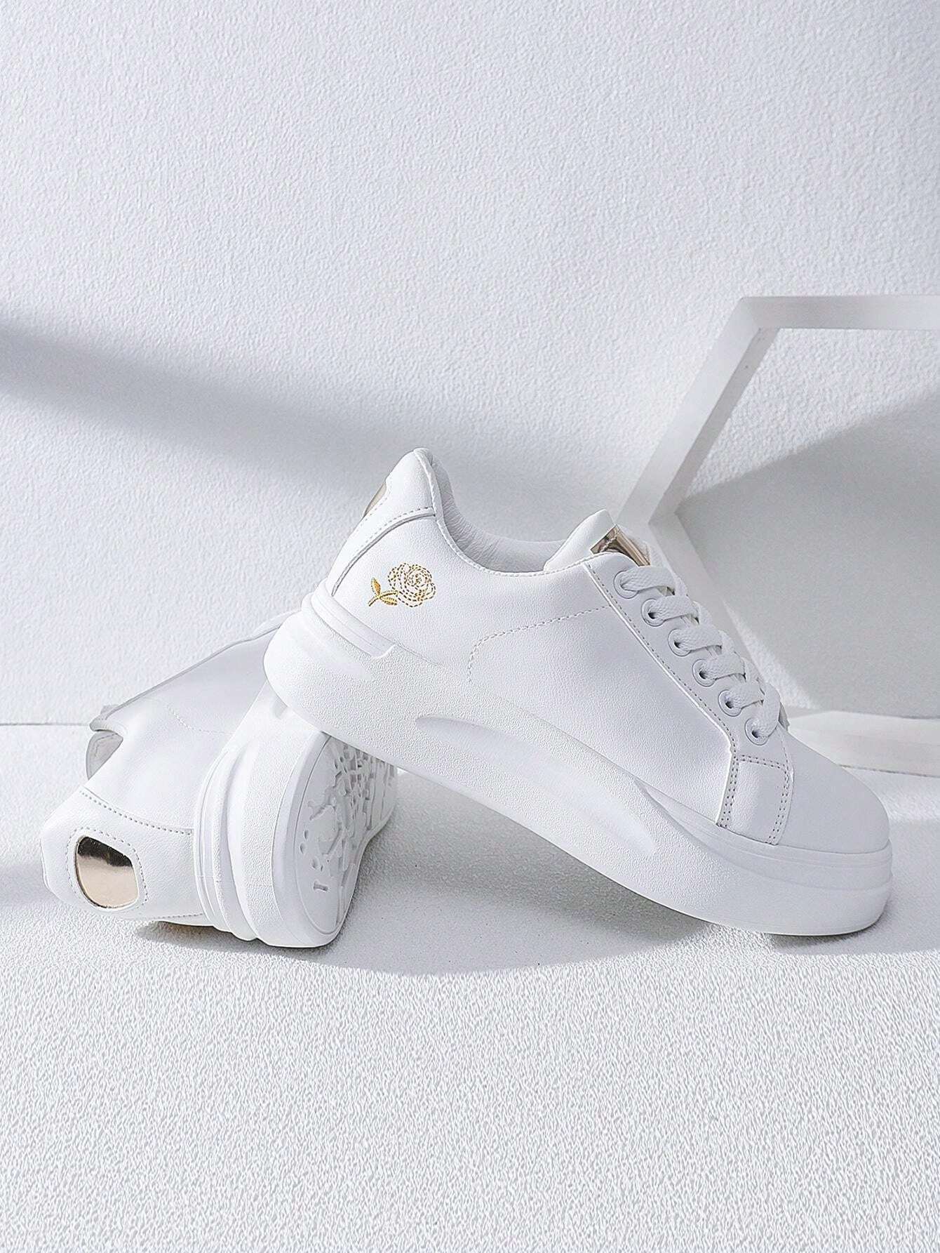 Tênis Branco Casual Feminino - Bella Mônica