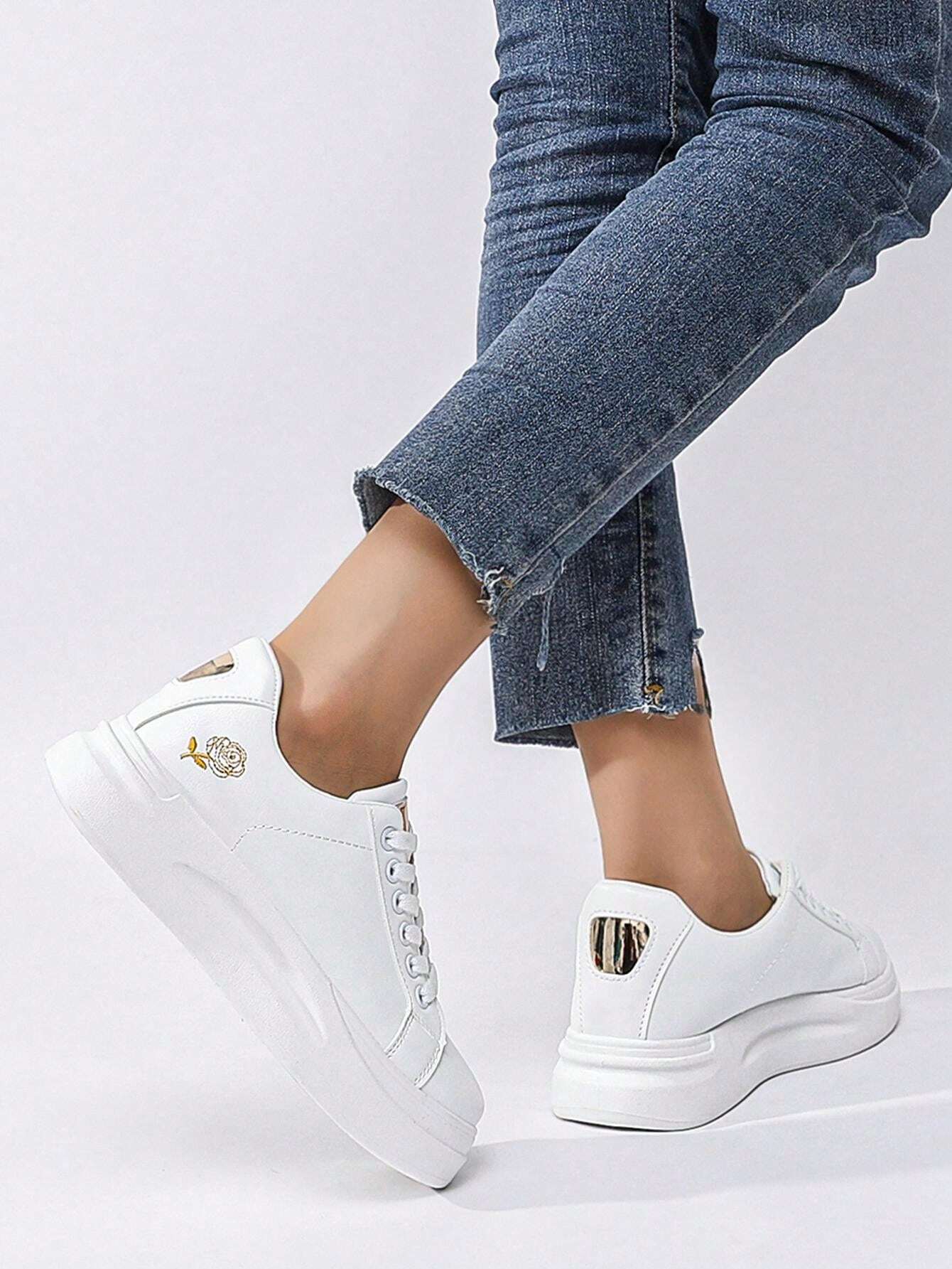 Tênis Branco Casual Feminino - Bella Mônica