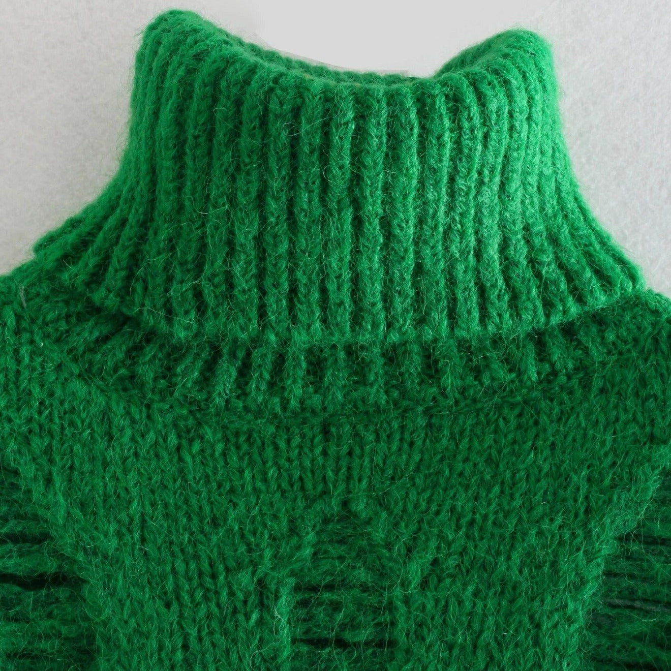 Suéter Feminino Grosso de Gola Alta Sparkle