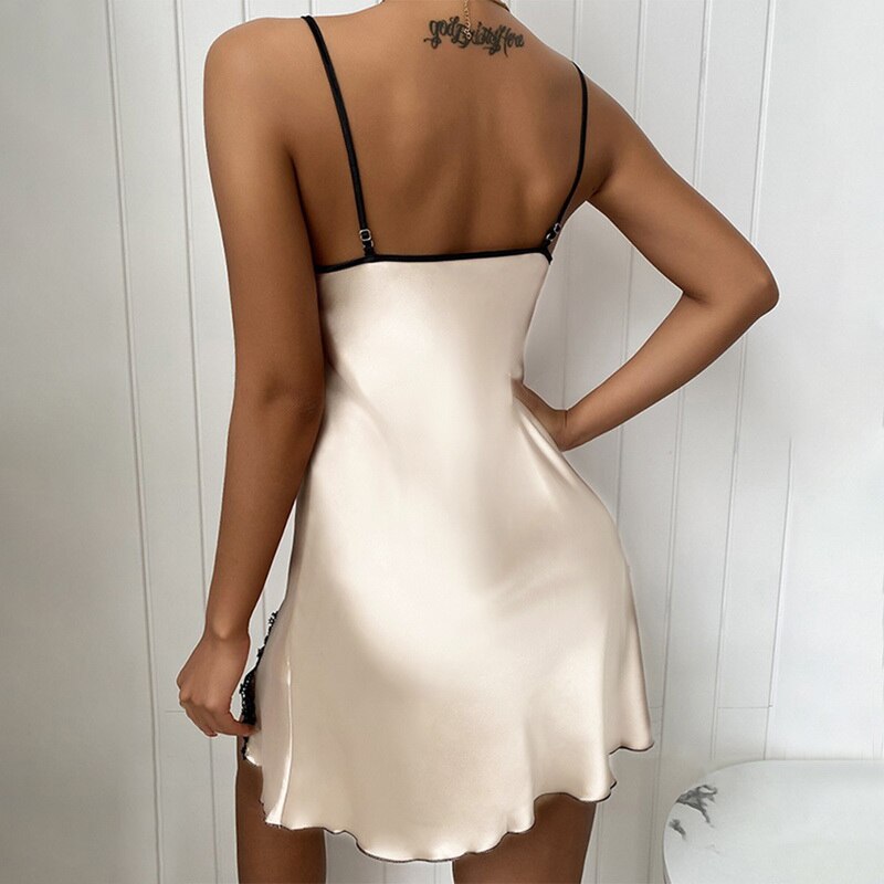 Camisola Acetinada - Ivy