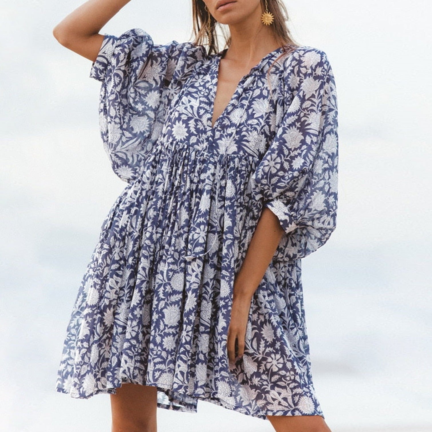 vestidos soltinhos vestidos femininos vestidos femininos longo vestidos femininos elegantes vestidos Vestido Verão Vestido Solto Vestido promoção Vestido midi Vestido Estampado Vestido Curto Solto Estampado de Meia Manga Vestido Curto Solto Estampado de Meia Manga Emanuele Vestido Curto Floral vestido curto Vestido com desconto Vestido moda verão