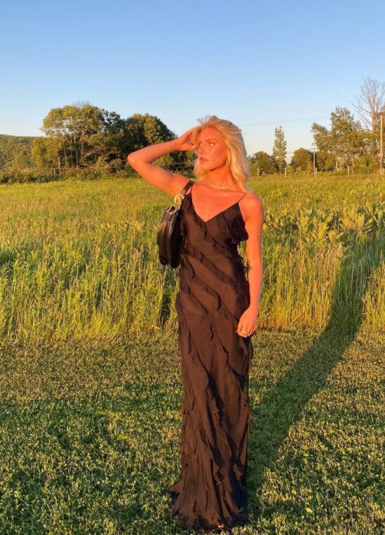 vestidos soltinhos vestidos femininos vestidos femininos longo vestidos femininos elegantes vestidos Vestido promoção Vestido midi vestido feminino vestido elegante Vestido com desconto Vestido