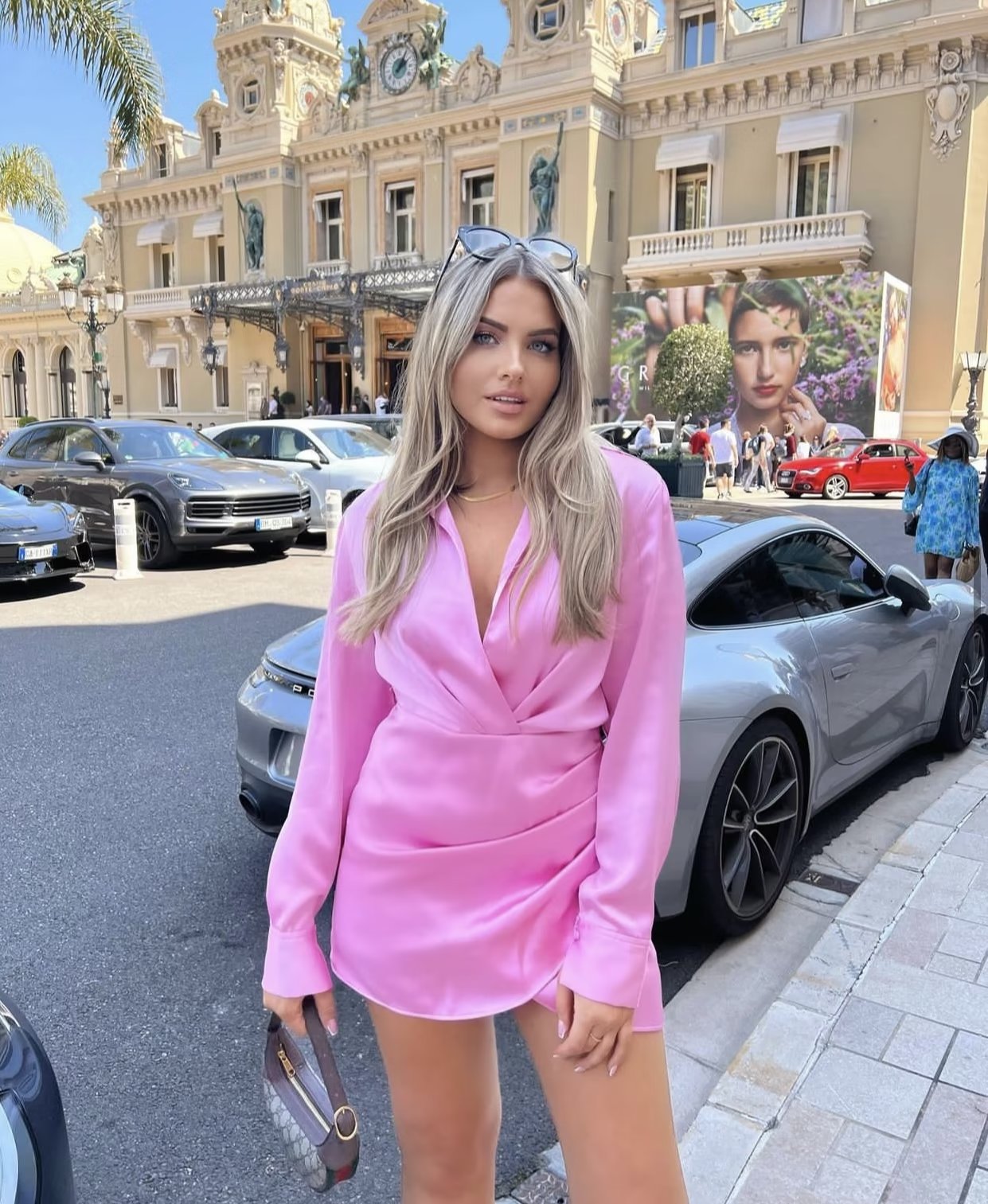 Vestido de Festa Cetim Curto - Lorella