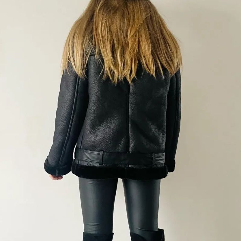  jaquetas  jaqueta  jaqueta de inverno  jaqueta feminina  Jaquetas e Blusões  jaqueta de frio  jaqueta forrada  jaqueta mulher  comprar jaqueta  Jaqueta Couro Peluciada Reverie