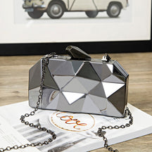 bolsas  bolsa feminina  bolsa de couro feminina  bolsa feminina de luxo  bolsa feminina transversal  bolsa femininas