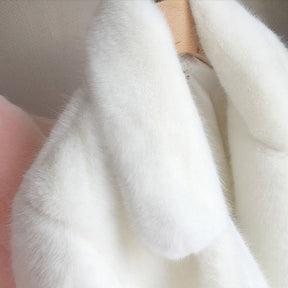 casaco peluciado  casaco de pelucia  casaco de pele lanca perfume  casaco de pele  casaco de inverno  casaco  casaco feminino  Casaco de Inverno