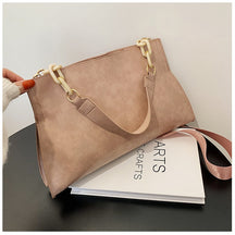 bolsas  bolsa feminina  bolsa feminina de luxo  bolsa femininas  bolsas femininas  bolsa de couro feminina  bolsa feminina de couro  bolsa mochila em couro  bolsa de couro  bolsa feminina transversal  Bolsa Feminina de Couro Vintage