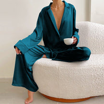 Pijama Feminino de Cetim Longo-Chicago