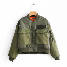jaquetas  jaqueta  Jaquetas e Blusões  jaqueta de inverno  jaqueta feminina  jaqueta de frio  jaqueta-puffer  jaqueta forrada  jaqueta mulher