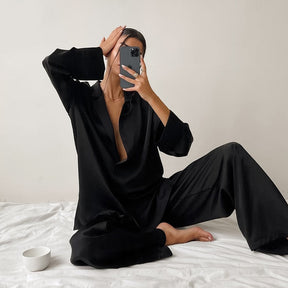 Pijama Feminino de Cetim Longo-Chicago