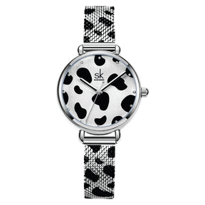 Relógio Feminino Leopard Print  Relógio Feminino Dourado  Relógio Feminino Animal Print  relogios femininos luxuosos  relogios de luxo femininos  relogios  relogio slim  relogio luxo feminino  relogio feminino slim  relogio feminino redondo  relogio feminino quartzo  relogio feminino minimalista  relogio feminino milanese  relogio feminino luxuoso  relogio feminino luxo  relogio feminino fino  relogio feminino delicado  relogio feminino chique  relogio cravejado feminino