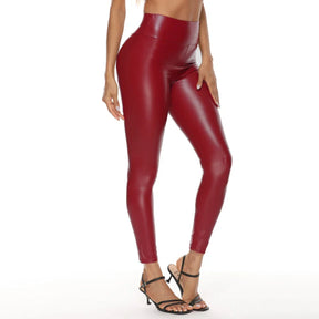 legging peluciada  legging imitacao couro  legging forrada inverno  legging de couro  legging couro sintetico  legging couro  legging  legg  calça legging  calça imita couro  calca legging forrada  Calça Legging Feminina  calça  calça de couro  calça couro pu  calça peluciada