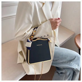 bolsas  bolsa femininas  bolsa feminina  bolsa feminina de luxo  Bolsa de Ombro  bolsa feminina de couro  bolsa de couro feminina  bolsa feminina pequena  bolsa de couro  bolsa feminina media