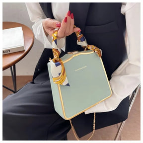 bolsas  bolsa femininas  bolsa feminina  bolsa feminina de luxo  Bolsa de Ombro  bolsa feminina de couro  bolsa de couro feminina  bolsa feminina pequena  bolsa de couro  bolsa feminina media