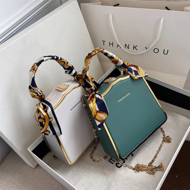 bolsas  bolsa femininas  bolsa feminina  bolsa feminina de luxo  Bolsa de Ombro  bolsa feminina de couro  bolsa de couro feminina  bolsa feminina pequena  bolsa de couro  bolsa feminina media