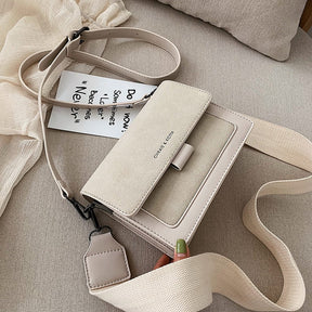 bolsas  bolsa feminina  bolsa feminina de luxo  bolsa de couro feminina  bolsas femininas  bolsa femininas  Bolsa de Ombro  bolsa feminina de couro  bolsa feminina transversal  bolsa de couro  bolsa feminina pequena  bolsa mochila em couro  bolsa transversal feminina  Bolsa Feminina de Couro Vintage  bolsa feminina bege