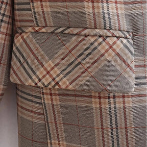 Blazer Xadrez  Blazer Longo Grosso Xadrez de Cintura Larga Ninon  Blazer Longo  Blazer Grosso  Blazer de Cintura Larga  Blazer com Botões  Blazer  Blazer Liso  blazer feminino  blazer  Blazer Feminino Liso