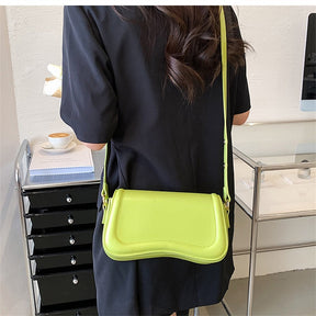 bolsa de couro bolsa feminina  bolsa feminina de luxo  bolsa feminina de couro  bolsas femininas  bolsa de couro feminina  bolsa transversal feminina  bolsa feminina transversal  bolsas  Bolsa de Ombro  bolsa de couro