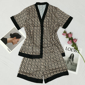 Pijama Feminino em Cetim-Gabrielle