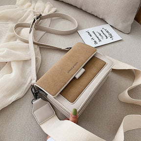 bolsas  bolsa feminina  bolsa feminina de luxo  bolsa de couro feminina  bolsas femininas  bolsa femininas  Bolsa de Ombro  bolsa feminina de couro  bolsa feminina transversal  bolsa de couro  bolsa feminina pequena  bolsa mochila em couro  bolsa transversal feminina  Bolsa Feminina de Couro Vintage  bolsa feminina bege