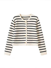 casaquinho feminino botoes  casaco  Casaco de Inverno  casaco feminino  casaco de inverno feminino  casaco feminino de inverno  casaco inverno  casaco com bolso  Casaco Liso  Casaco Aberto  casaco para inverno  Casaco com botões