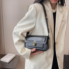 bolsas  bolsa feminina  bolsa femininas  bolsas femininas  bolsa de couro feminina  bolsa feminina de couro  bolsa feminina transversal  bolsa feminina de luxo