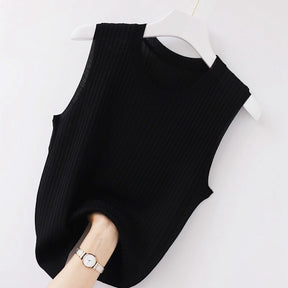 blusa feminina

blusa

blusa basica

blusa de lã

blusa forrada