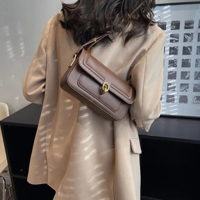 bolsas  bolsa feminina  bolsa femininas  bolsas femininas  bolsa de couro feminina  bolsa feminina de couro  bolsa feminina transversal  bolsa feminina de luxo