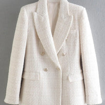 Blazer Longo de Lã Sintética Eloise  Blazer Longo  Blazer Grosso  Blazer de Lã Sintética  Blazer  blazer  Blazer com Botões  Blazer Xadrez  Blazer de Cintura Larga  Blazer de Dois Botões  blazer feminino  Blazer Liso