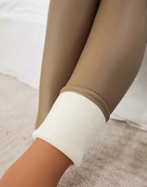  legging peluciada  legging forrada inverno  legging de couro  legging couro siintetico  legging couro fake  legging couro  legging  calça peluciada  Calça Legging de Couro Sintético Forrada Peluciada de Cintura Alta Qualidade Premium  calça de couro  calça  calca legging forrada