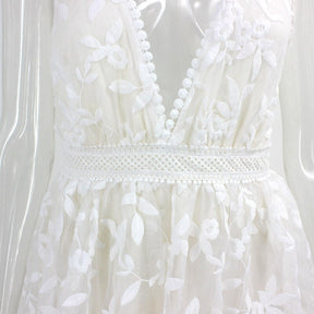 Vestidos de Festa  VESTIDOS  VESTIDO sexy  vestido de verão decote profundo v  vestido de verão de festa  vestido de verão costas nuas  vestido de verão casual  vestido de verão branco curto  vestido de verão branco  vestido de verão  vestido de renda para festa curto  vestido de festa de renda branco  vestido de festa de renda alcinha  vestido de festa de renda  vestido de festa curto de verão  vestido de festa curto branco  vestido de festa  vestido curto  vestido casamento ci
