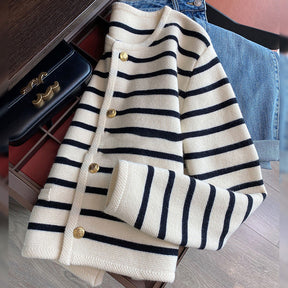 casaquinho feminino botoes  casaco  Casaco de Inverno  casaco feminino  casaco de inverno feminino  casaco feminino de inverno  casaco inverno  casaco com bolso  Casaco Liso  Casaco Aberto  casaco para inverno  Casaco com botões